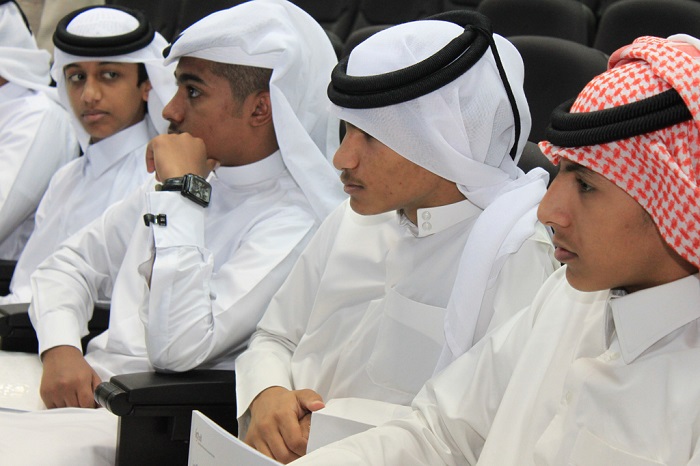 طلاب قطريون