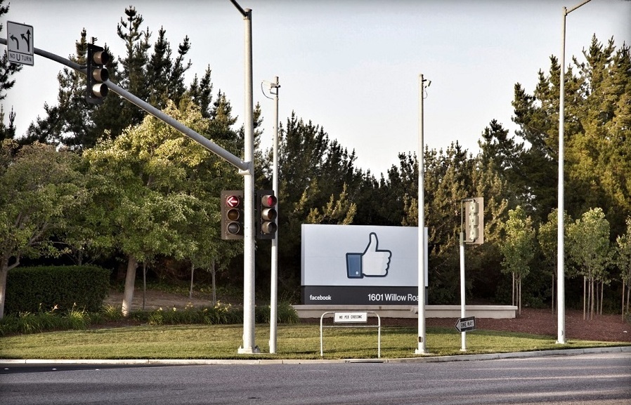 مقر شركة فيسبوك في كاليفورنيا